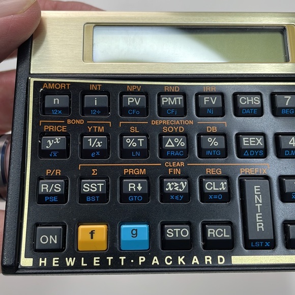1982 Hewlett-Packard HP-12C Financial Calculator with Manual - Picture 3 of 16